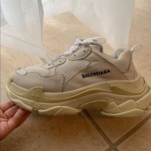 Balenciaga Triple S